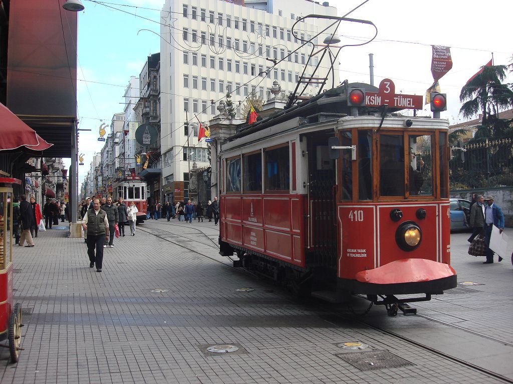 20071210 006 Istanbul Alte Straßenbahn
